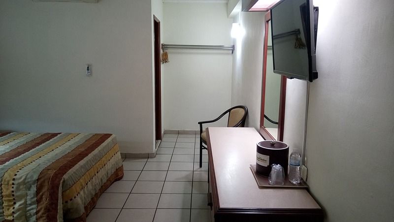 Bugambilia 2* Hermosillo